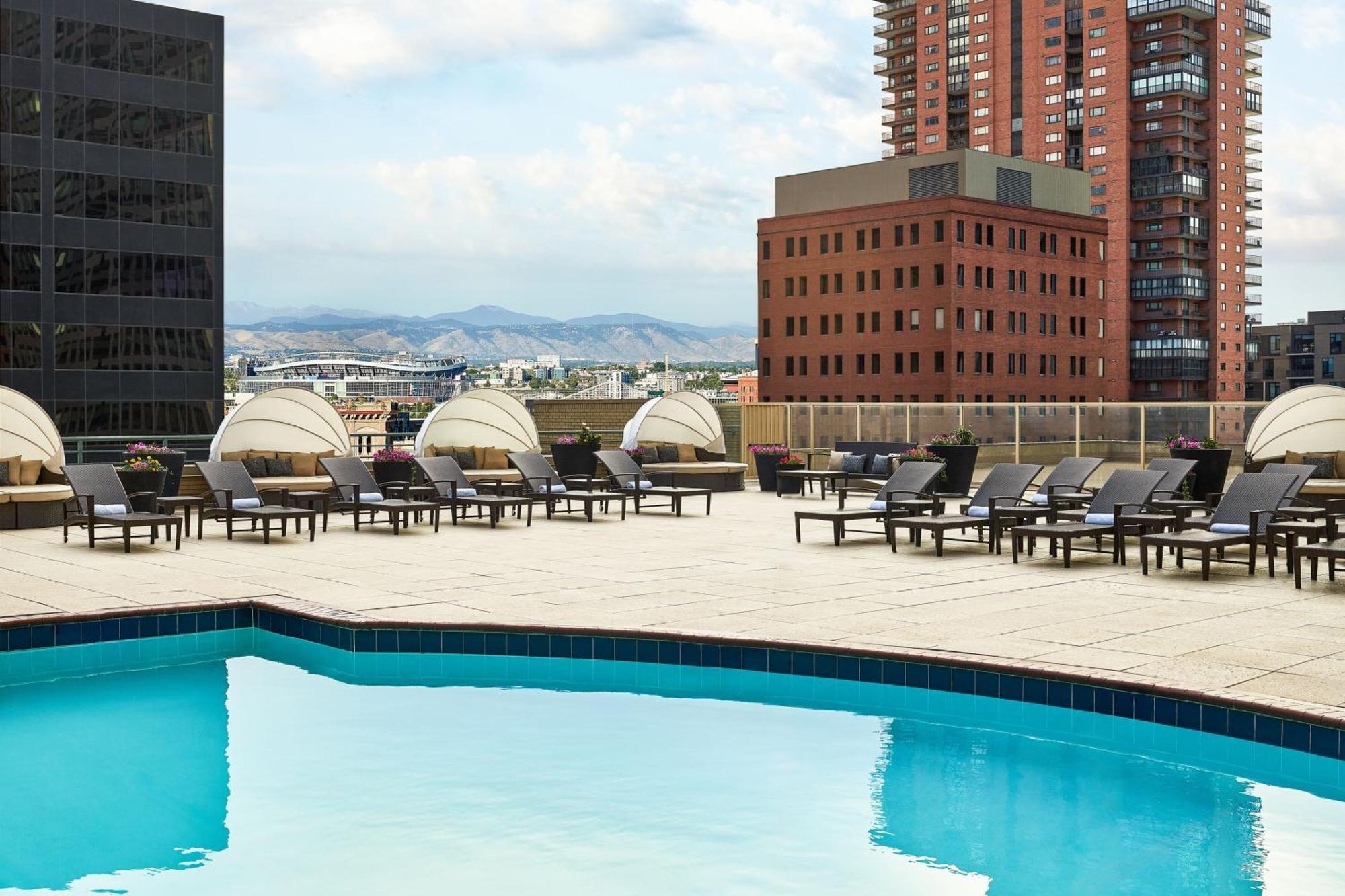 The Westin Denver Downtown Exterior photo