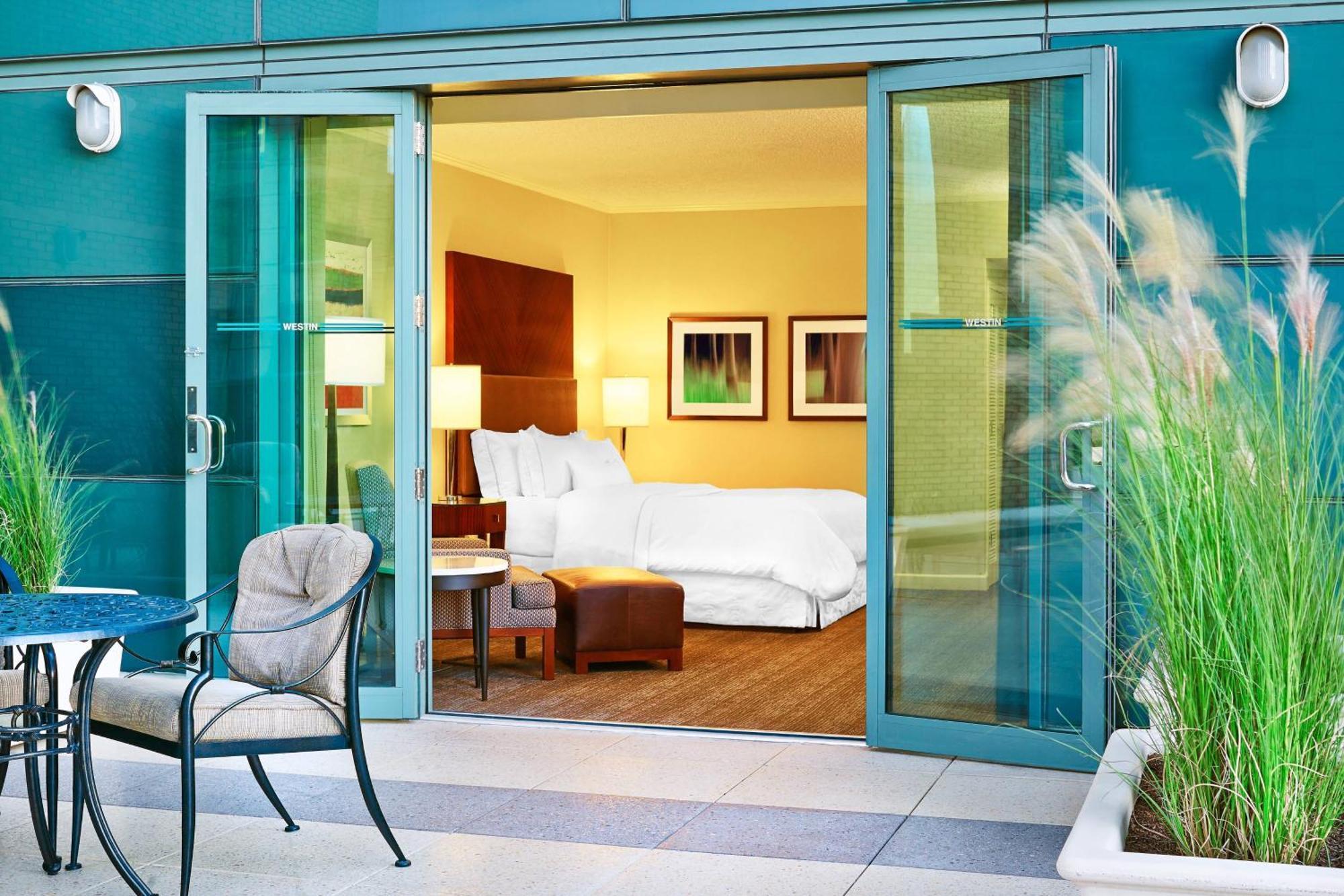 The Westin Denver Downtown Exterior photo